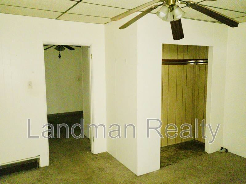 Apartment for rent at 329 Campbell St #1, McKees Rocks, PA 15136