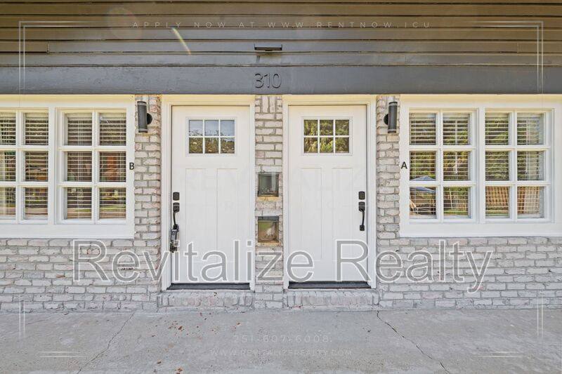 Apartment for rent at 310 Regina Ave A Union, Mobile, AL 36604