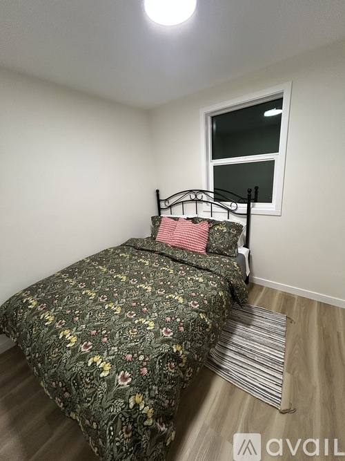 House for rent at 4112 NE 80th Ave, Portland, OR 97218