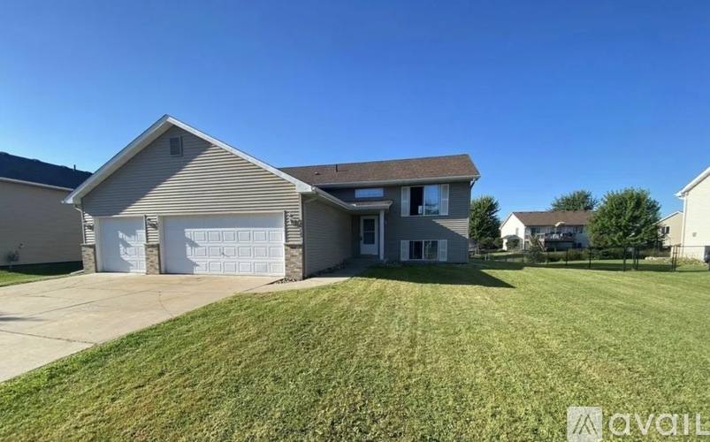 House for rent at 609 Dogwood St NE, Lonsdale, MN 55046