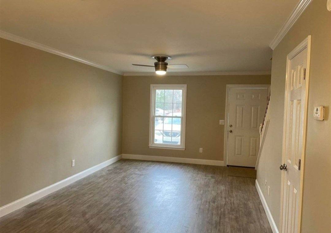 Townhouse for rent at 2220 Oakwood Lane, Florence, SC 29501
