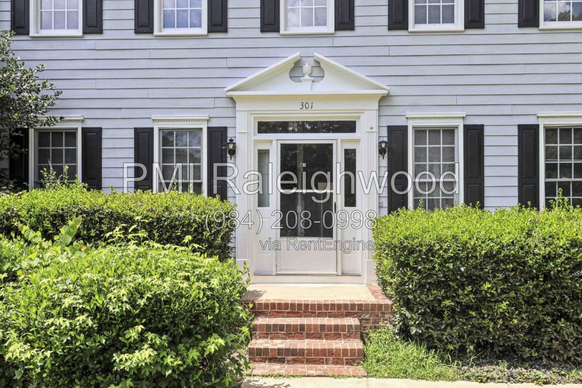 House for rent at 301 Perry Creek Dr, Chapel Hill, NC 27514