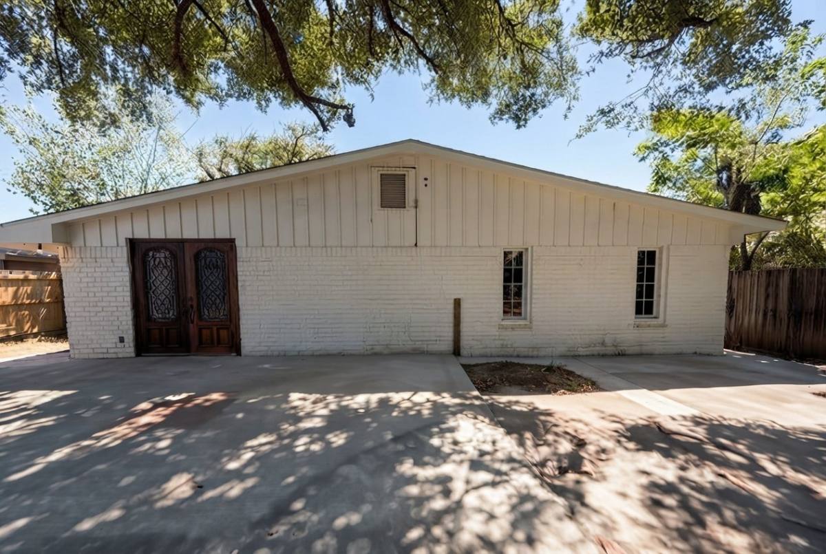 House for rent at 1115 Forestburg Dr, Houston, TX 77038