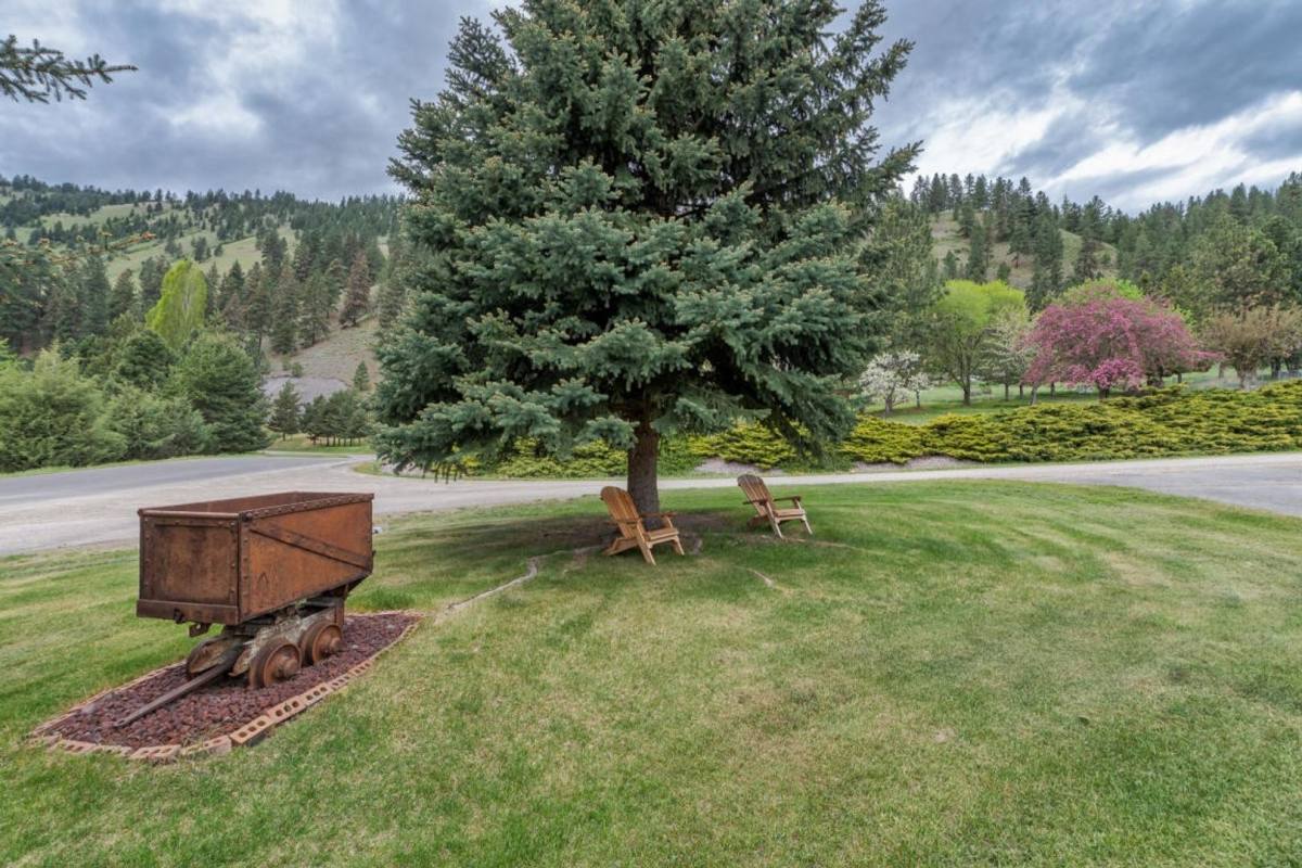 House for rent at 1850 Meadowview Court, Missoula, MT 59802