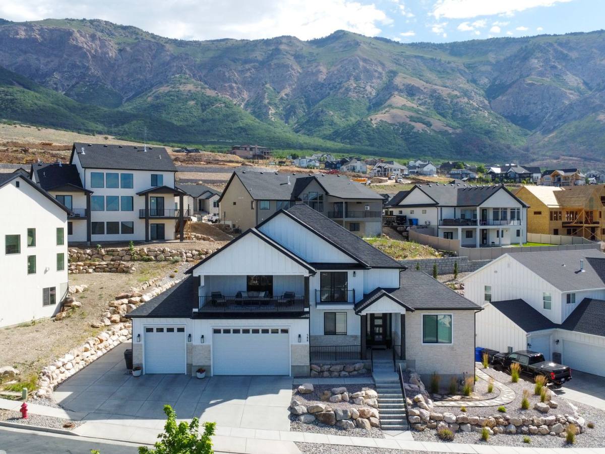 House for rent at 588 E 3800 N, Ogden, UT 84414