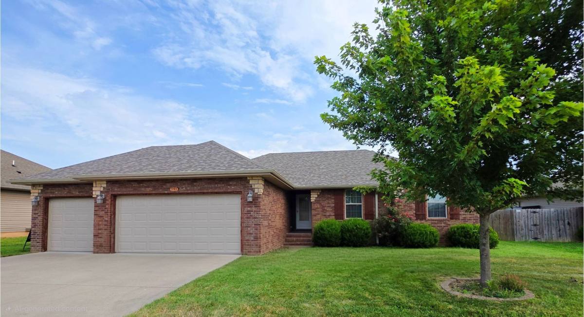 House for rent at 301 W Corsica St, Republic, MO 65738