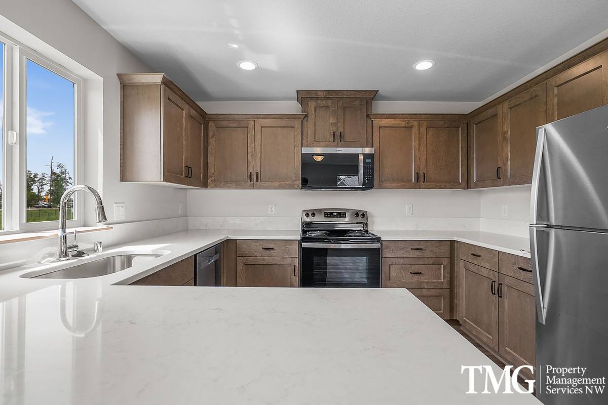 House for rent at 3316 Lewis Lane, Washougal, WA 98671