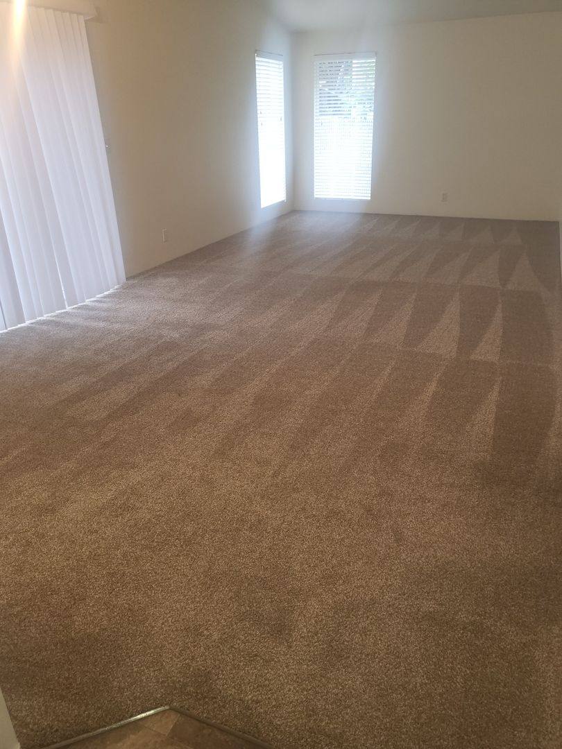 Apartment for rent at 1151 Willow Lane, Grants Pass, OR 97527