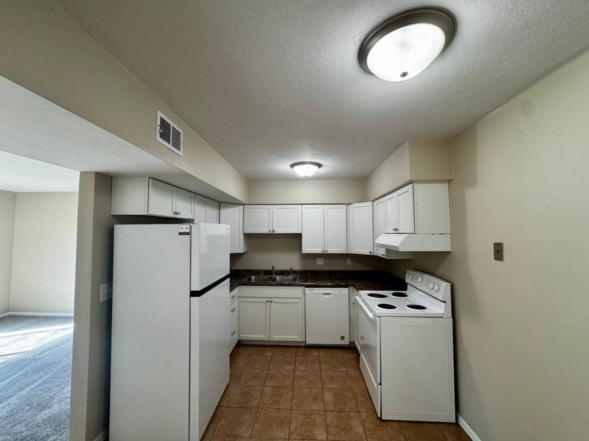 Apartment for rent at 3021 4th St #8, Moline, IL 61265