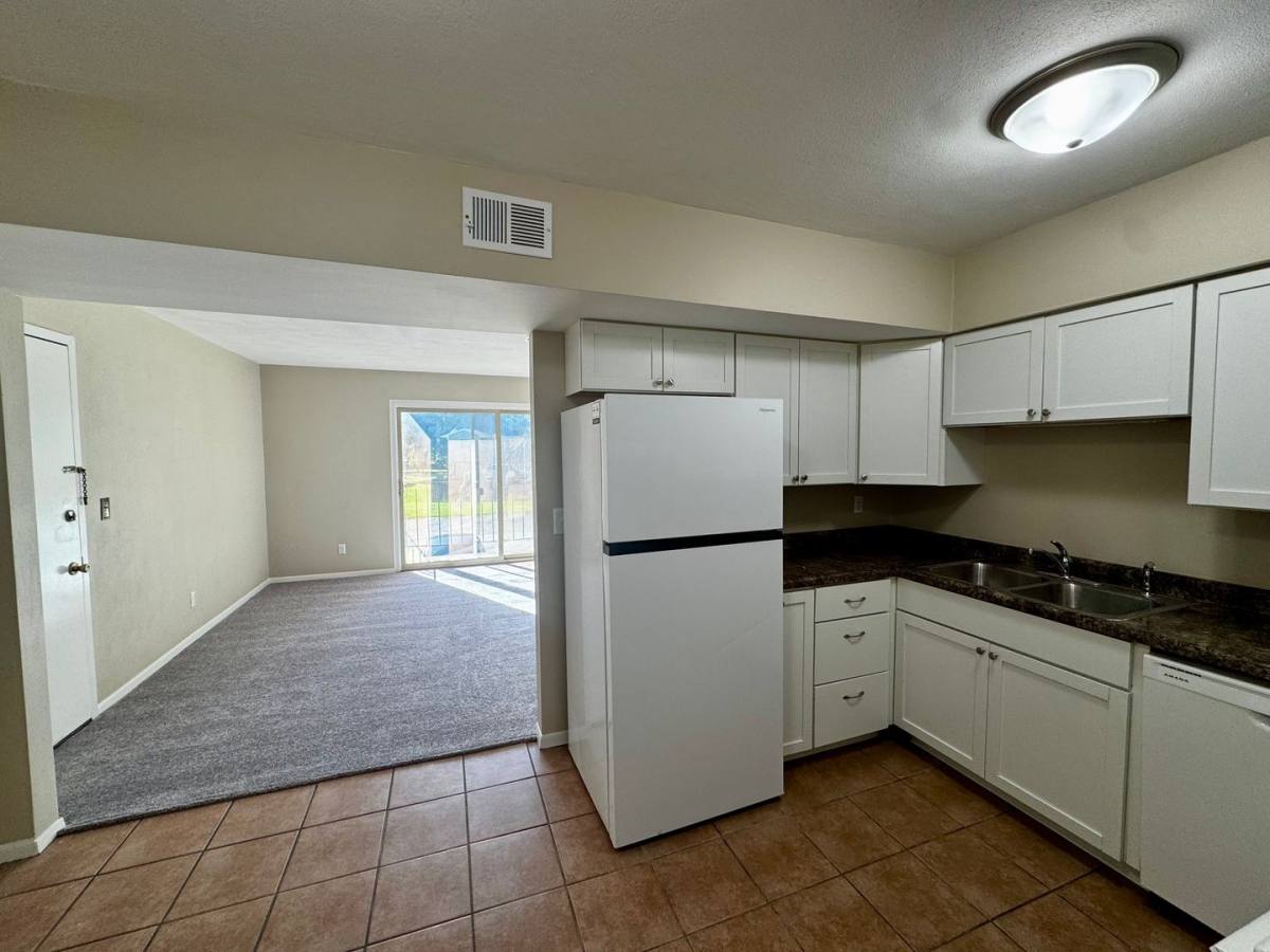 Apartment for rent at 3021 4th St #8, Moline, IL 61265
