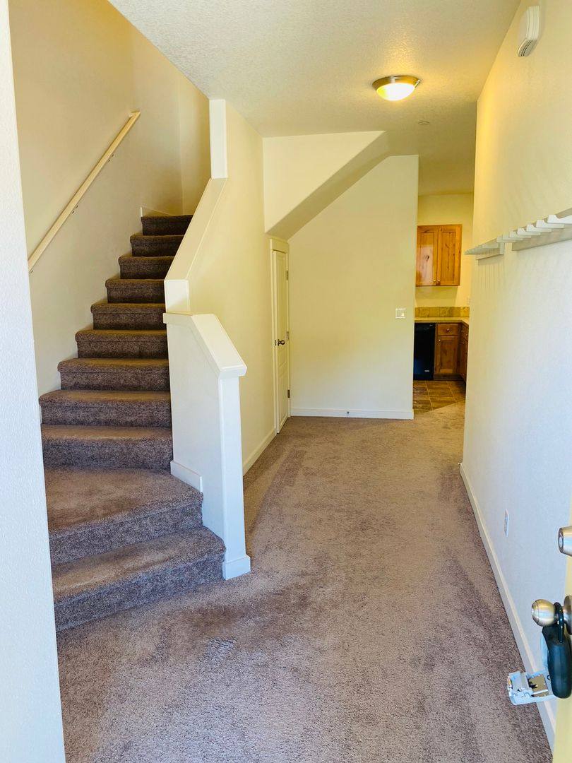 House for rent at 155 N 42nd Place, Ridgefield, WA 98642