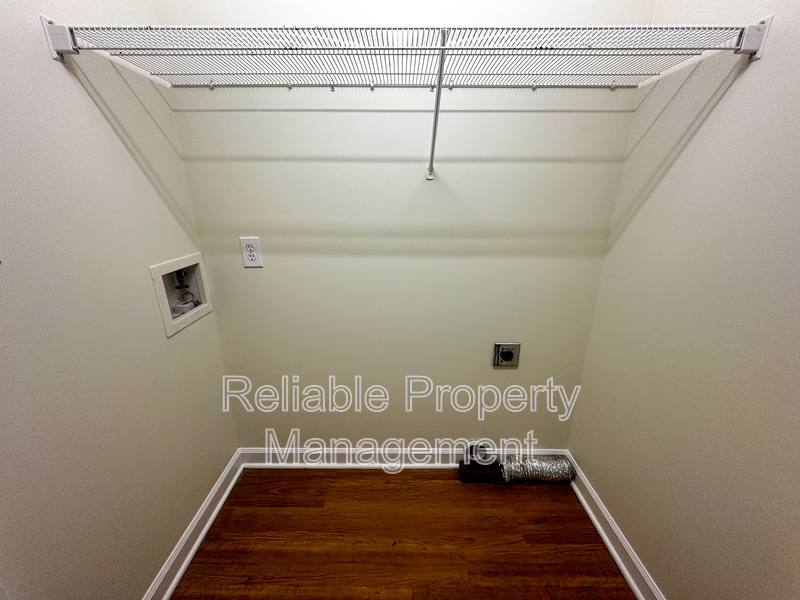 Townhouse for rent at 102 Boykin Ave, Selma, NC 27576