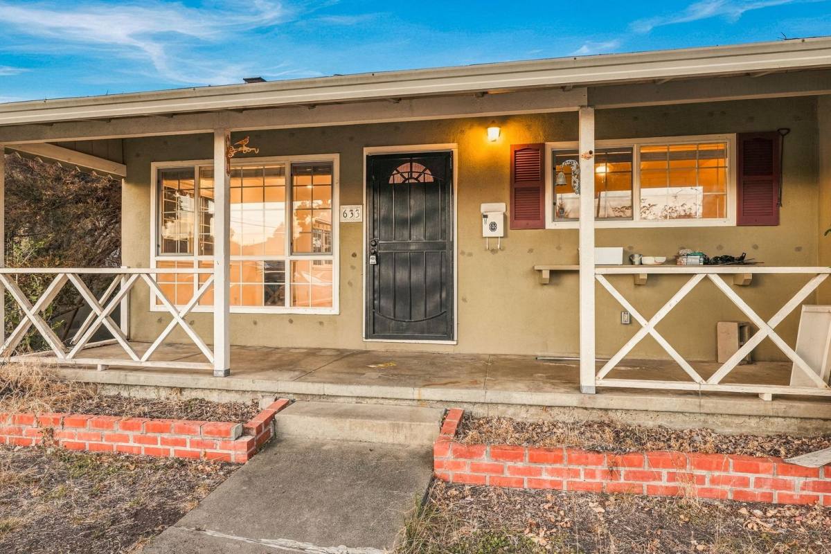 House for rent at 633 Azevedo Court, Santa Clara, CA 95051
