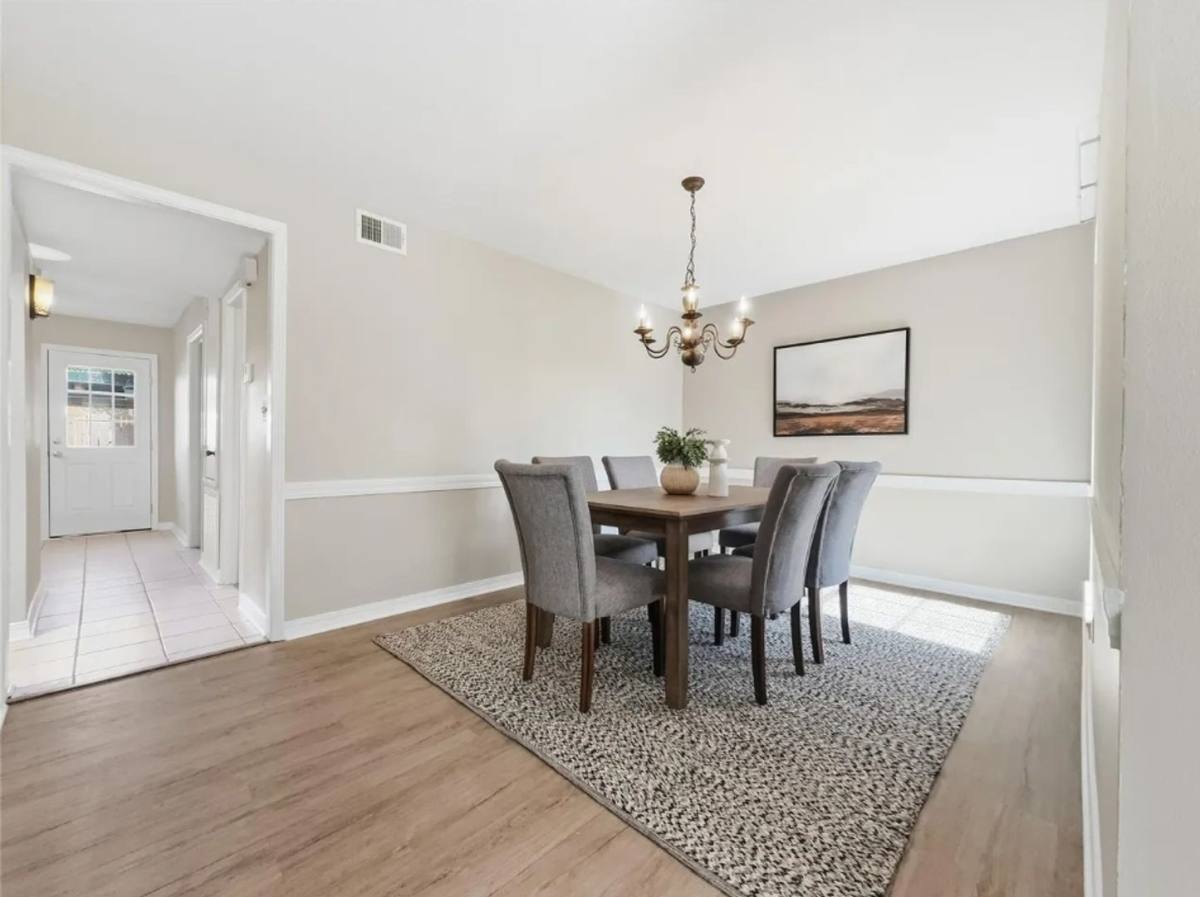 Townhouse for rent at 102 Hammerly Dr, Shreveport, LA 71115