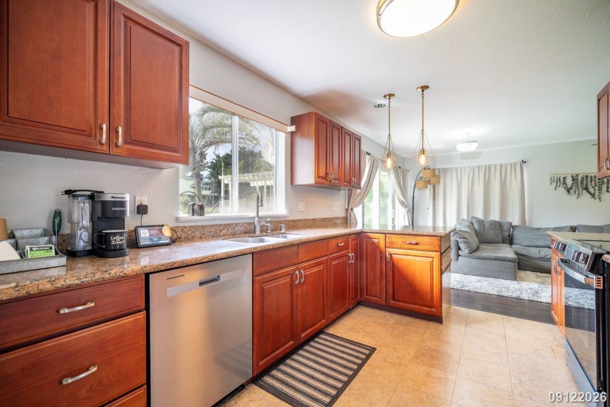 House for rent at 94-1008 Pulelo St, Waipahu, HI 96797