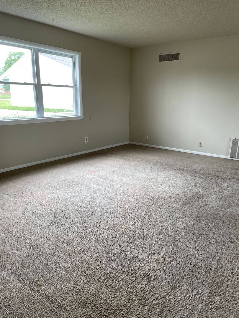 Apartment for rent at 2907 Warford St, Perry, IA 50220