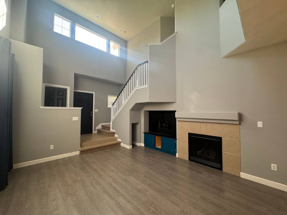 House for rent at 5629 Daffodil Circle, Rocklin, CA 95677