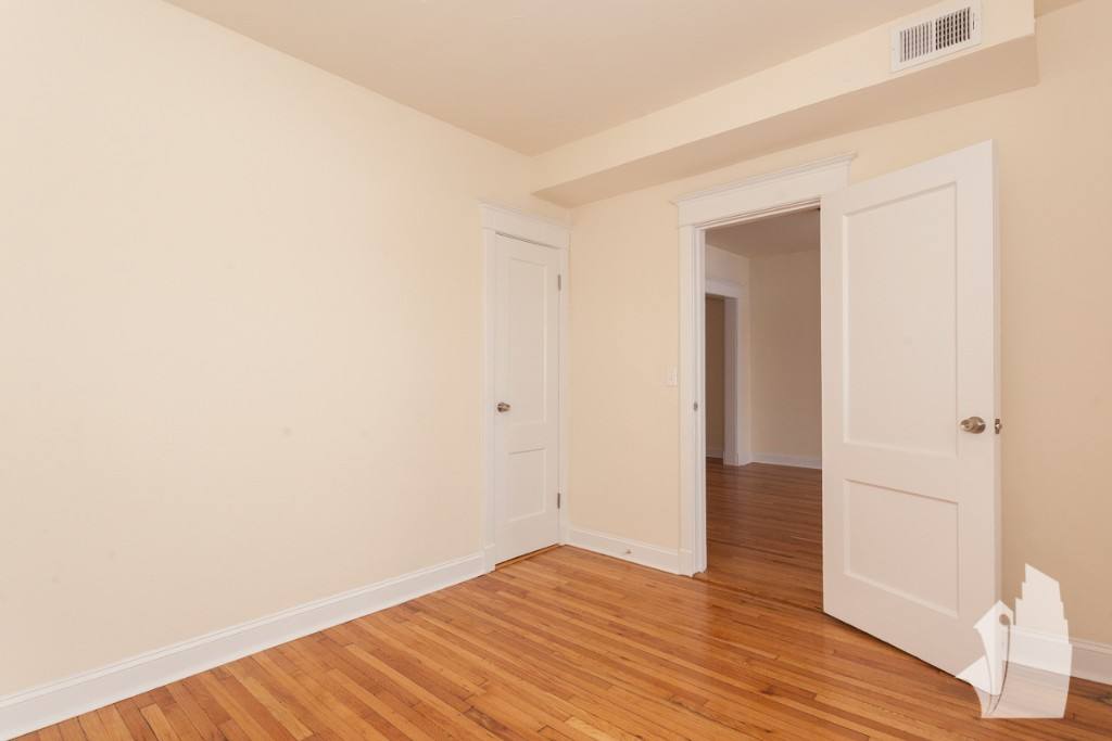 1524 N Kedzie, Chicago, IL 60651 - Apartment for Rent - Image 2