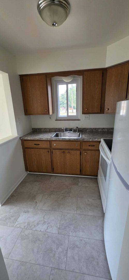 Apartment for rent at 726 E Main St #102, Flushing, MI 48433