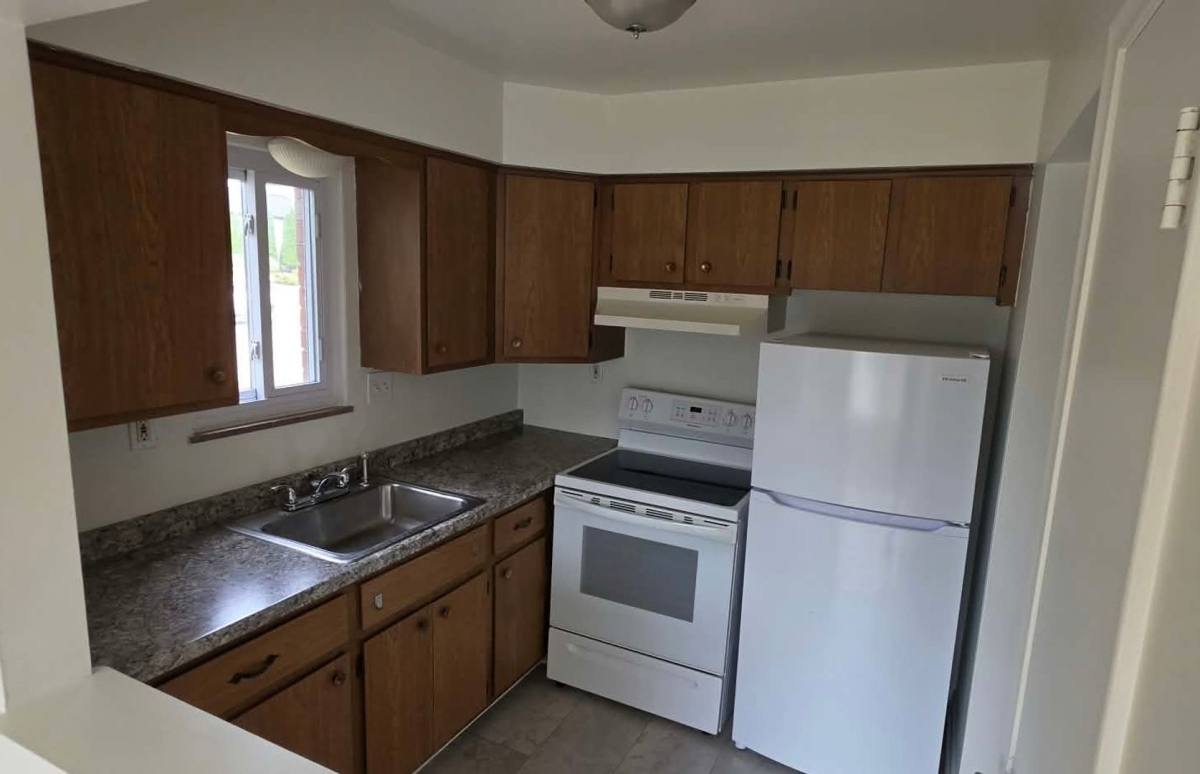 Apartment for rent at 726 E Main St #102, Flushing, MI 48433