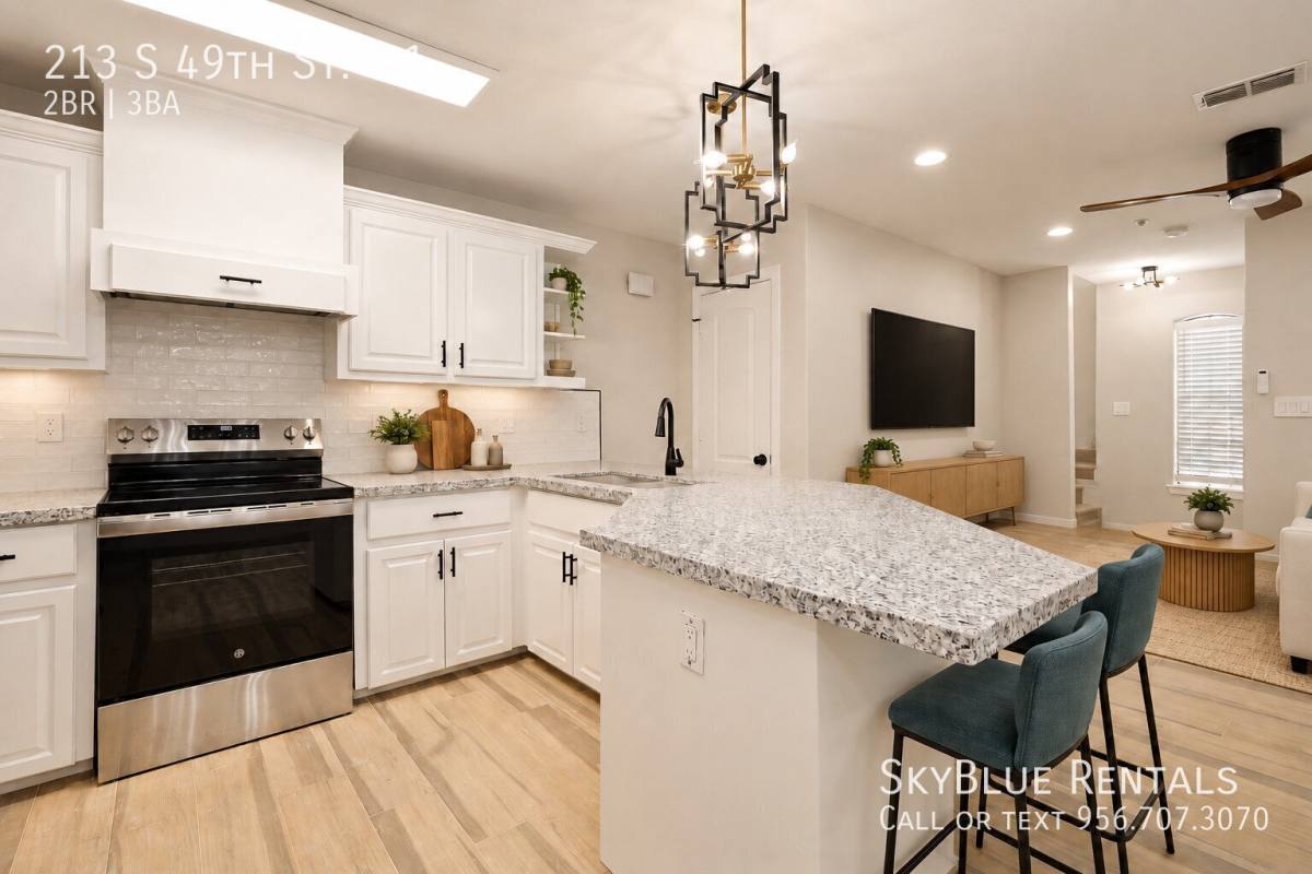 Apartment for rent at 213 S 49th St #1, McAllen, TX 78501
