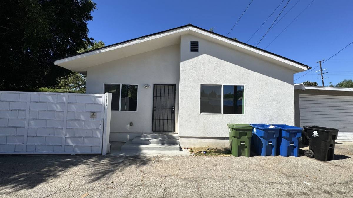 House for rent at 10632 Haskell Ave, Granada Hills, CA 91344
