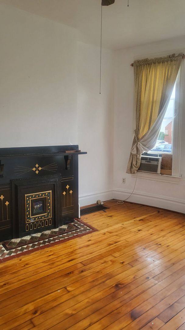 Apartment for rent at 1130 Broadway Ave #1, East McKeesport, PA 15035