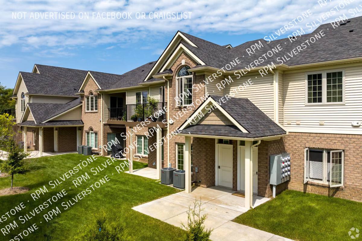 Apartment for rent at 2826 Barrington Square, Auburn Hills, MI 48326
