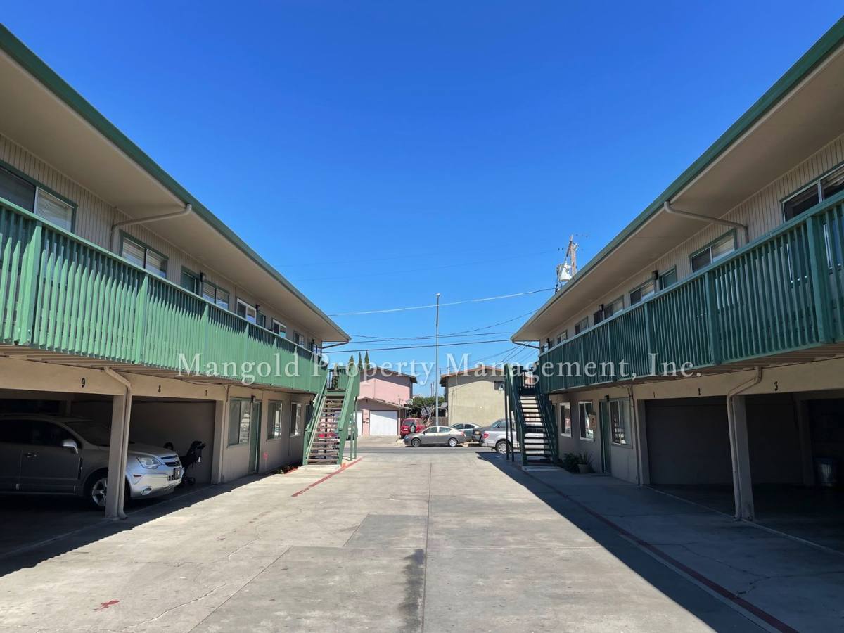 Apartment for rent at 726 Kilbreth Ave, Salinas, CA 93905