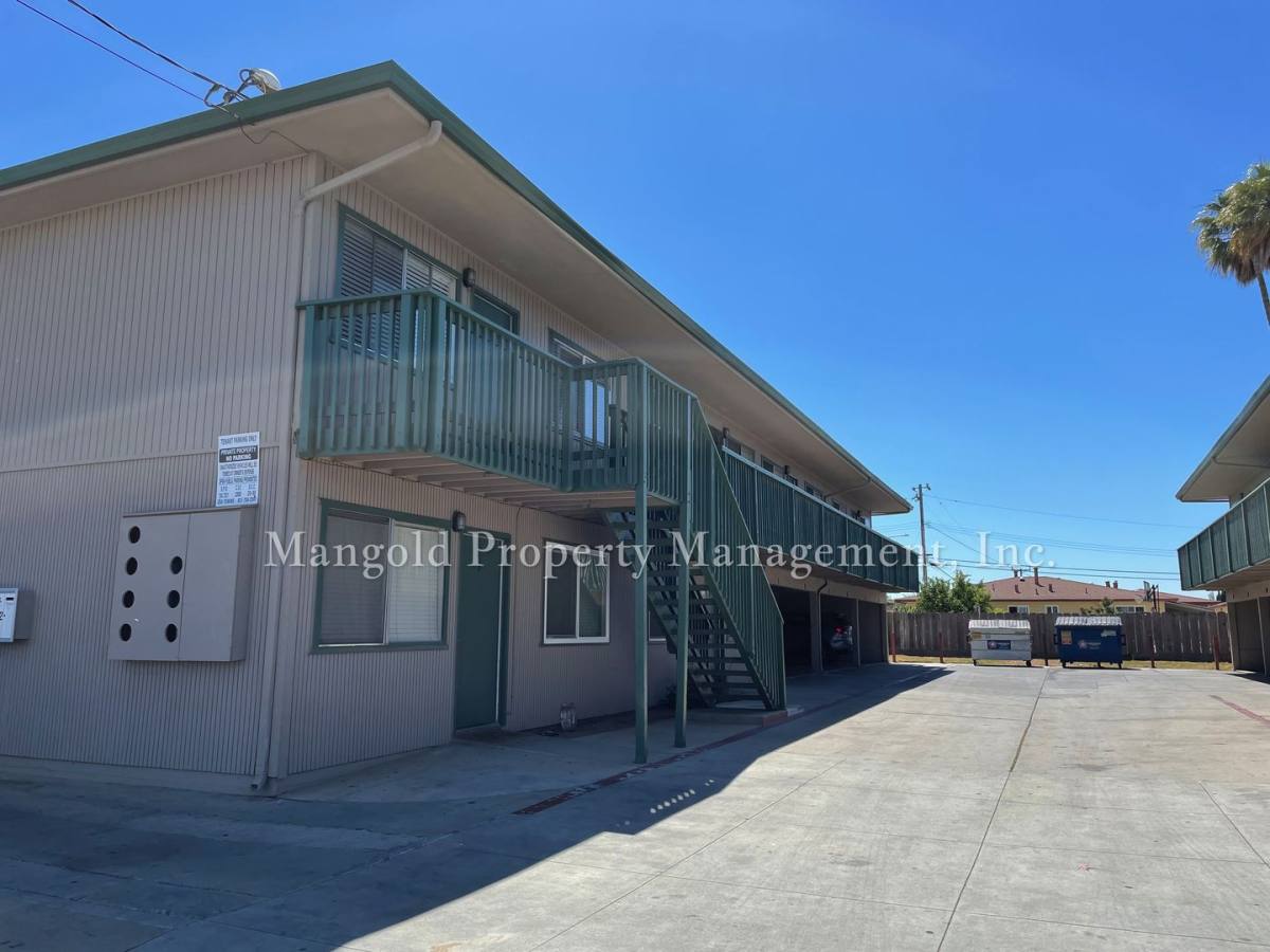 Apartment for rent at 726 Kilbreth Ave, Salinas, CA 93905