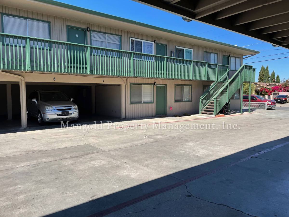 Apartment for rent at 726 Kilbreth Ave, Salinas, CA 93905