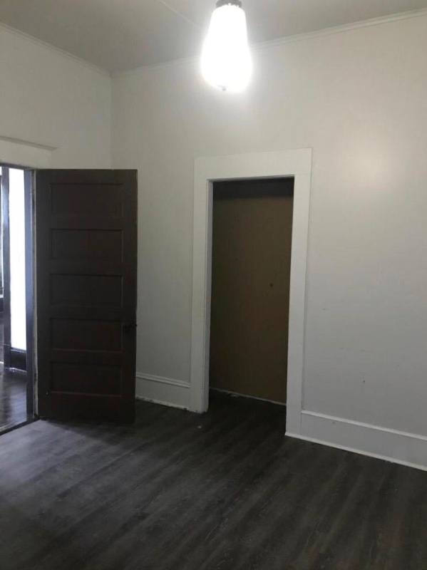 House for rent at 1003 N 11th St, Waco, TX 76707