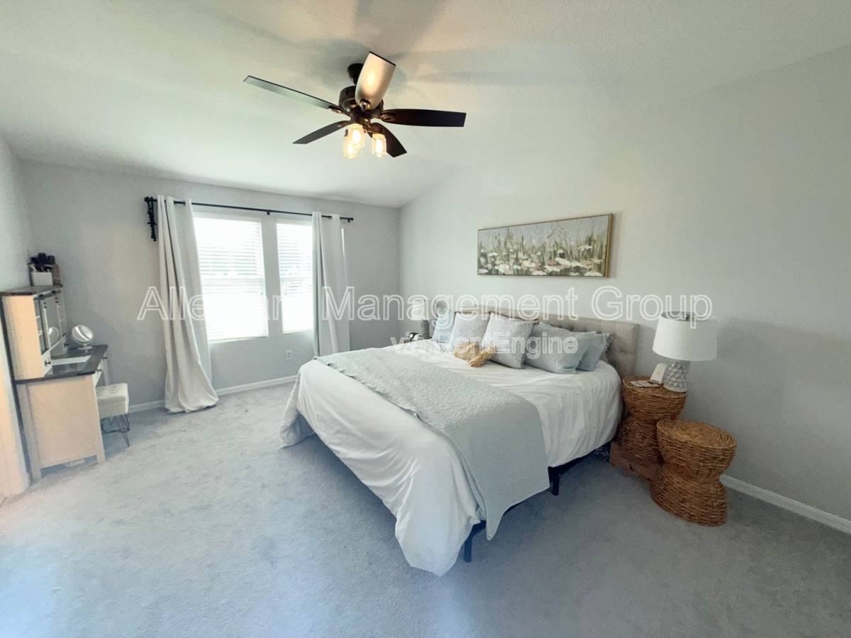 Townhouse for rent at 1589 Plumeria Place, Oviedo, FL 32765
