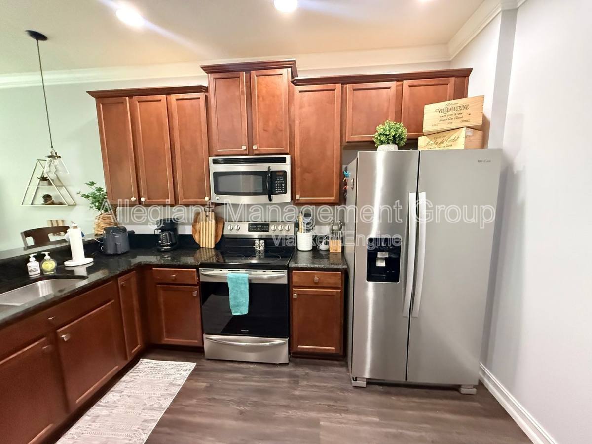 Townhouse for rent at 1589 Plumeria Place, Oviedo, FL 32765
