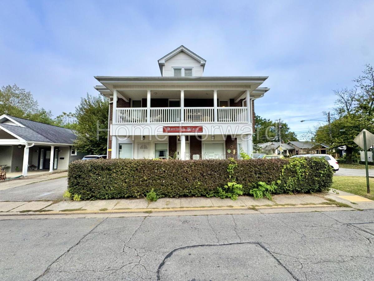Apartment for rent at 191 Richmond Ave #3, Lexington, KY 40502