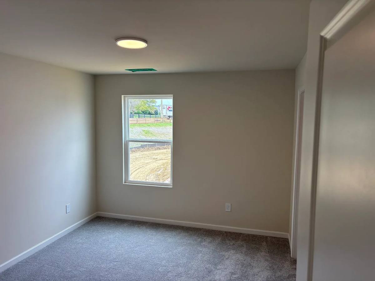 House for rent at 16936 Aiken Ridge Circle, Louisville, KY 40245