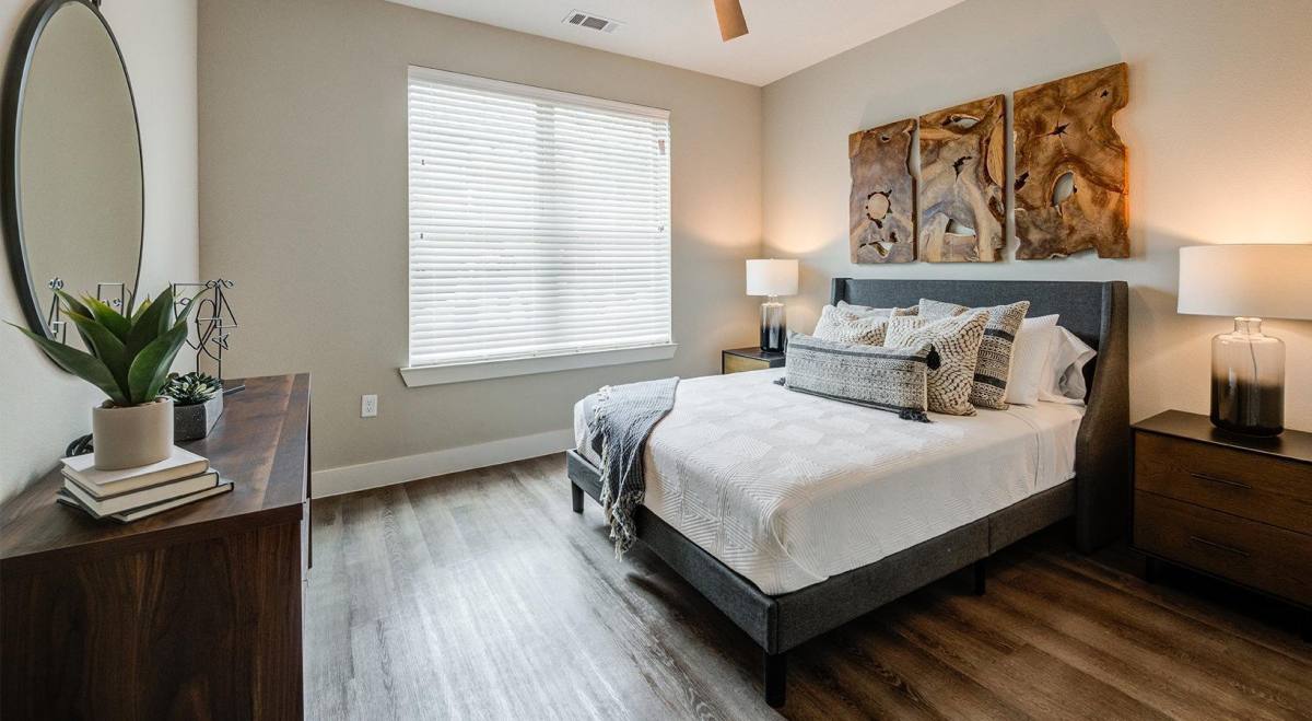 Apartment for rent at 100 Harding St, Fort Worth, TX 76102