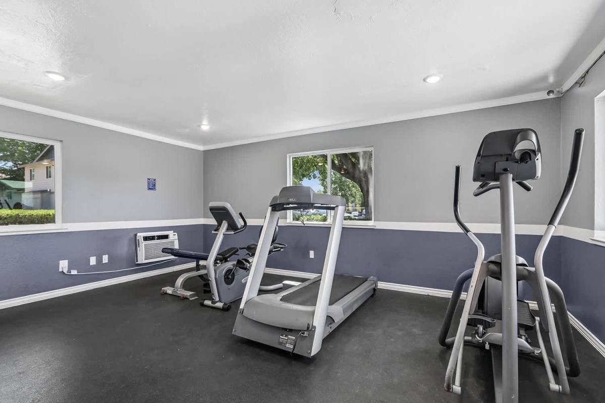 Apartment for rent at Bent Tree, 4350 Galbrath Dr, Sacramento, CA 95842