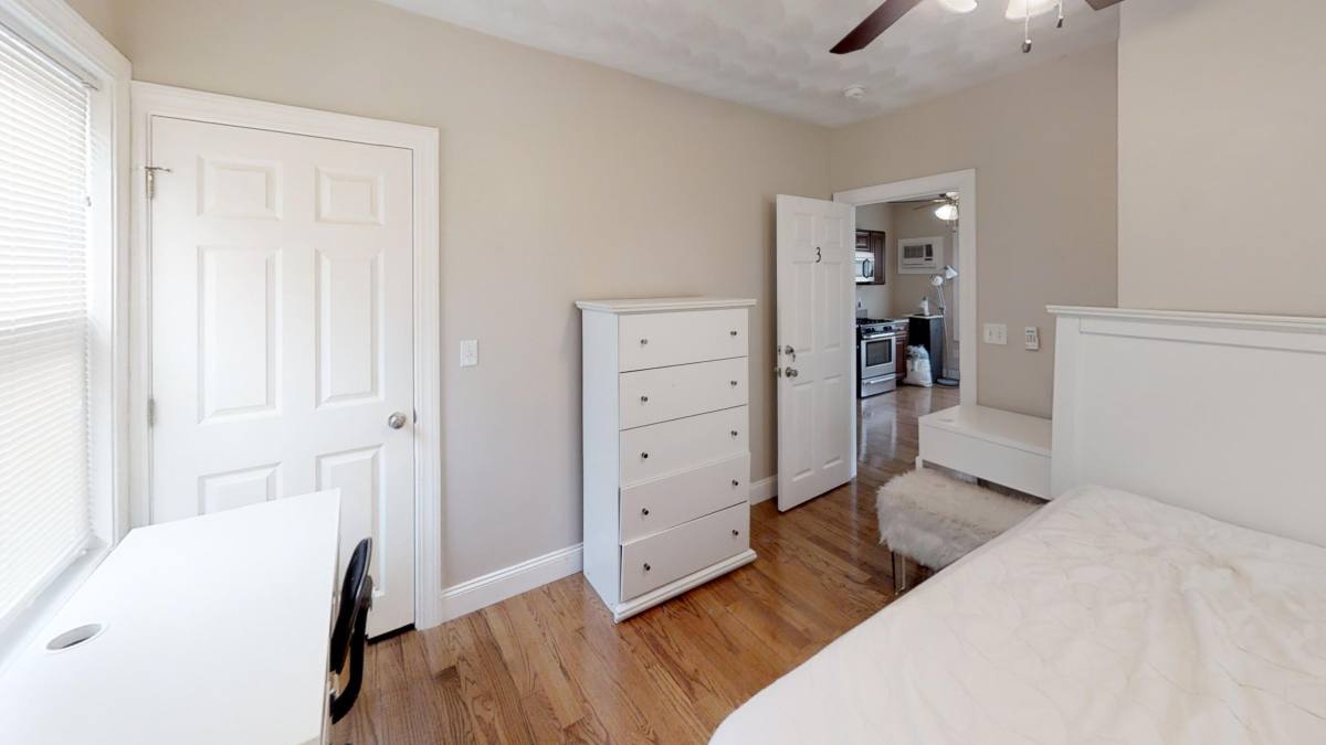 Apartment for rent at 87 Pembroke Ave, Providence, RI 02908
