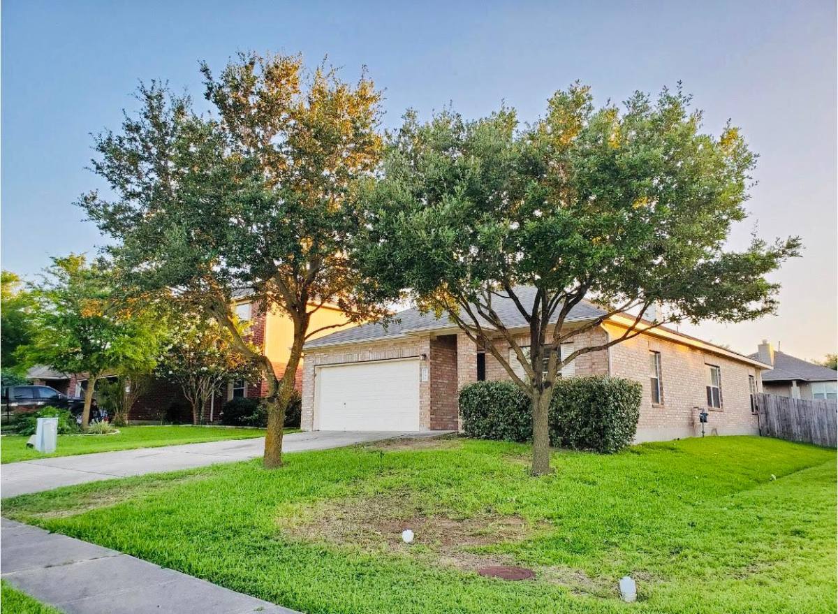 Us Rent Vs Income 149 Maplewood N in Kyle, TX | 3 Beds 2 Baths 1,460 sqft House for Rent ...