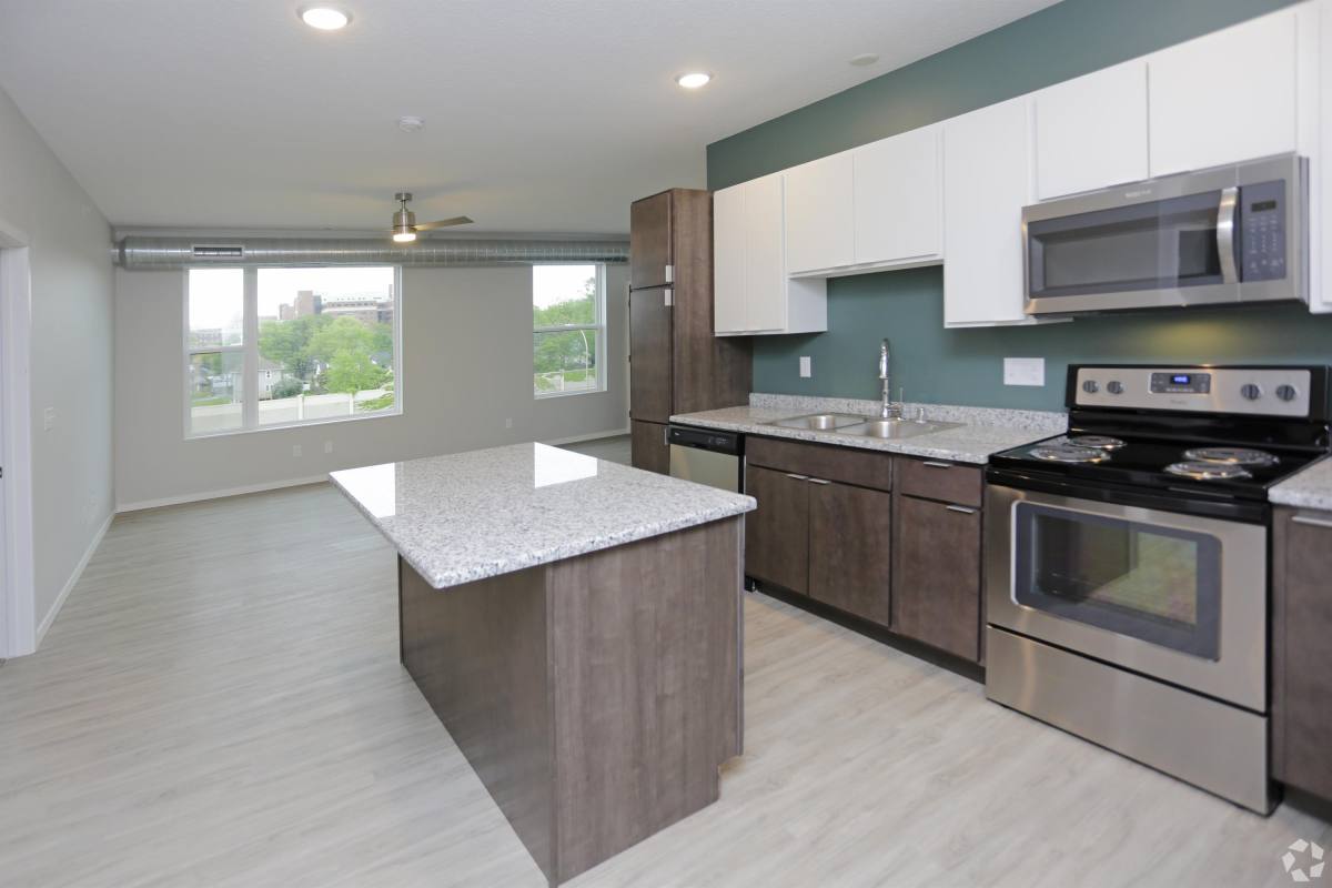 Apartment for rent at 1721 3rd St SW, Rochester, MN 55902