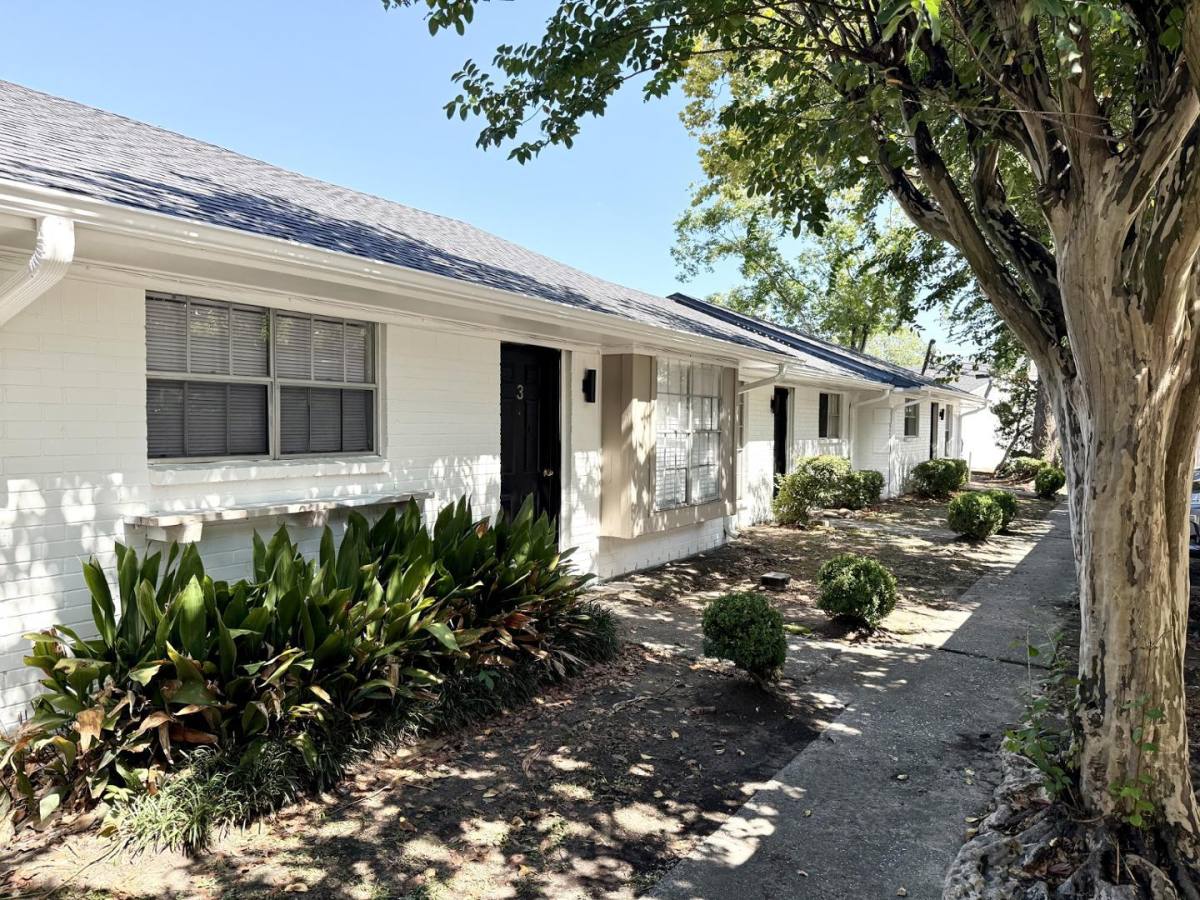 Apartment for rent at Village Green Townhomes, 2104 James Bowie Dr, Baytown, TX 77520
