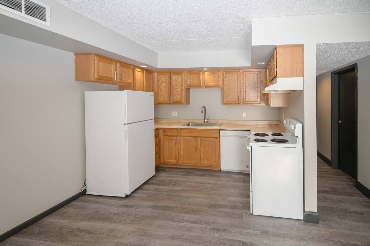 Apartment for rent at 537 Northern Hills Dr NE, Rochester, MN 55906