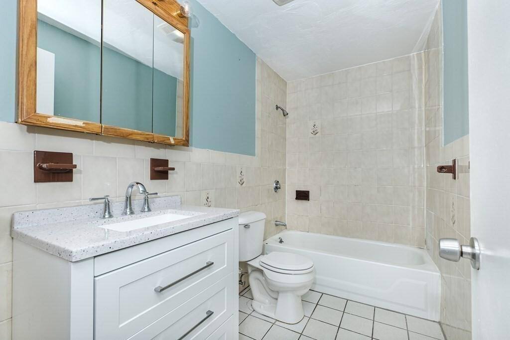Apartment for rent at 69 Calumet St #4, Revere, MA 02151