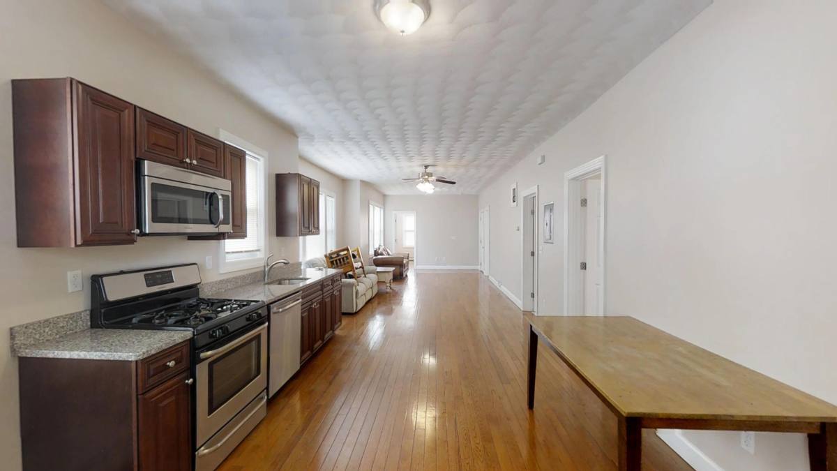 Apartment for rent at 72 Pembroke Ave #2, Providence, RI 02908