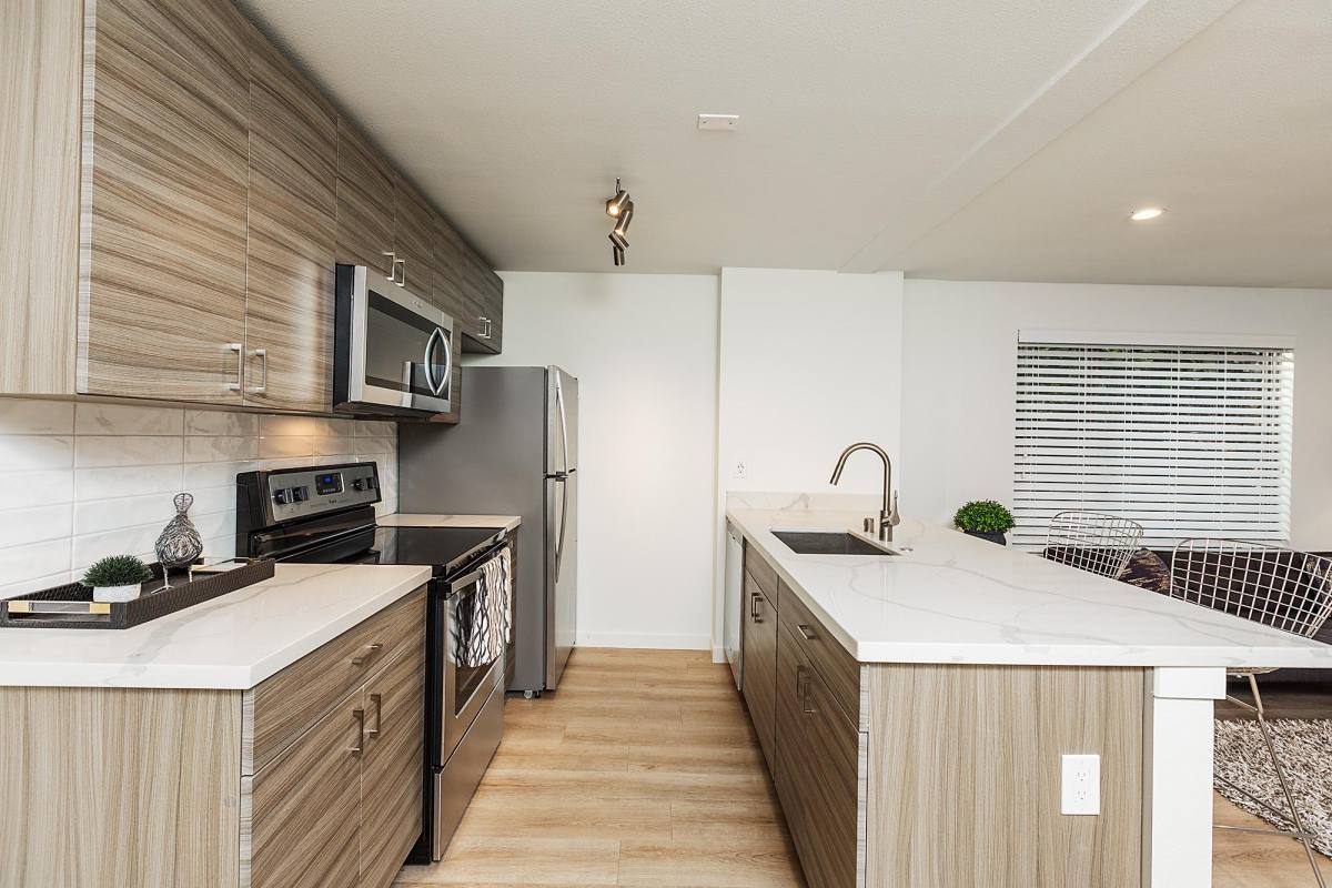 Apartment for rent at Orchard, 129 5th Ave NW #2, Puyallup, WA 98371