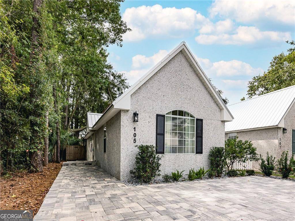 House for rent at 105 Palmetto St, St. Simons Island, GA 31522