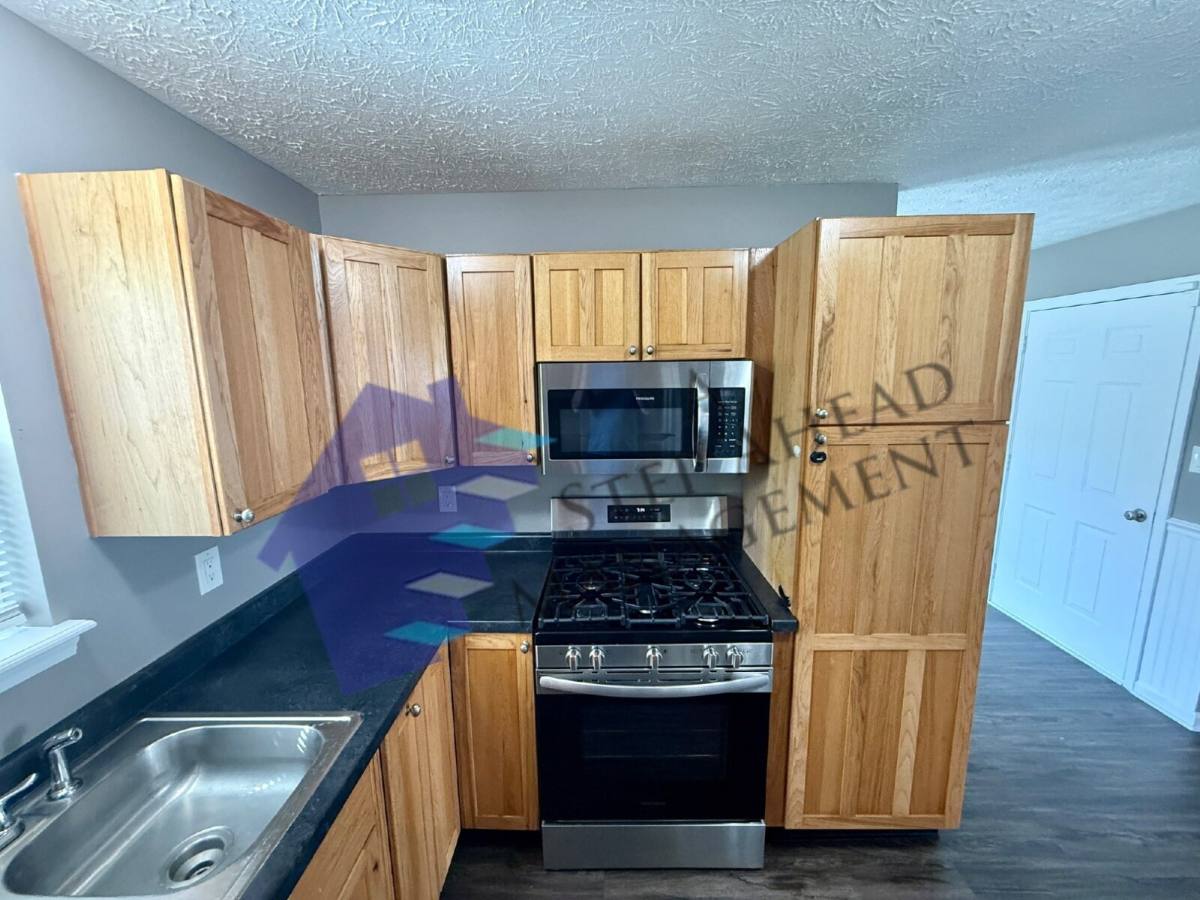 House for rent at 11129 Waterfield Place, Indianapolis, IN 46235