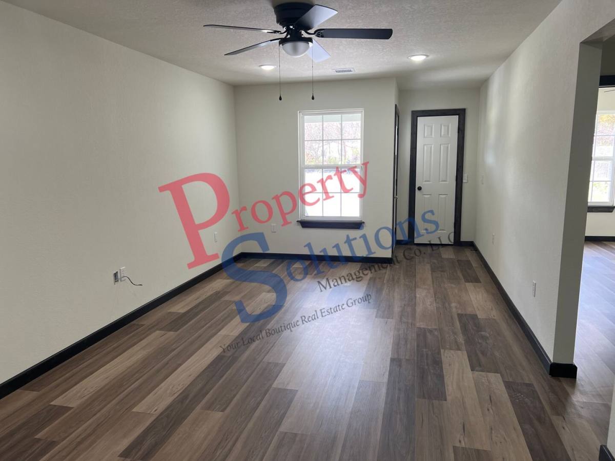 Apartment for rent at 1005 S Cherokee, Tahlequah, OK 74464