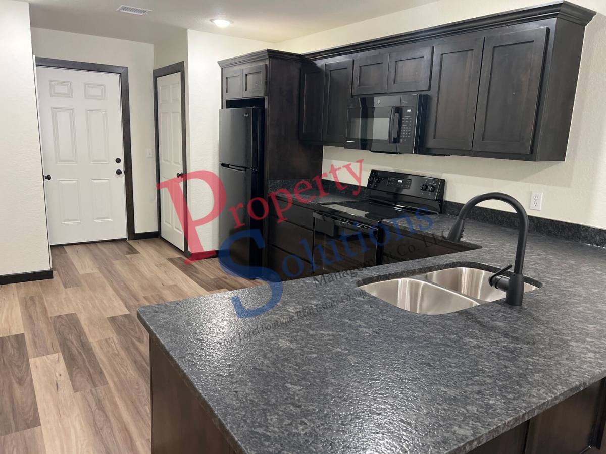 Apartment for rent at 1005 S Cherokee, Tahlequah, OK 74464